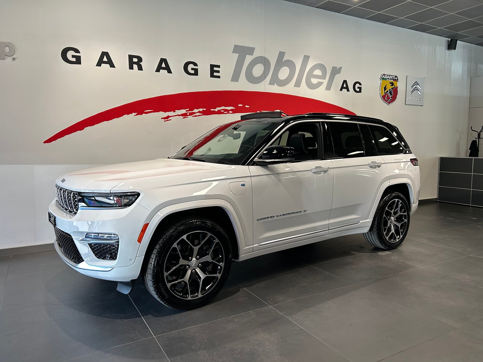 JEEP Grand Cherokee 2.0 Plug-in-Hybrid Summit Reserve 4xe, Plug-in-Hybrid Benzin/Elektro, Neuwagen, Automatik - 6