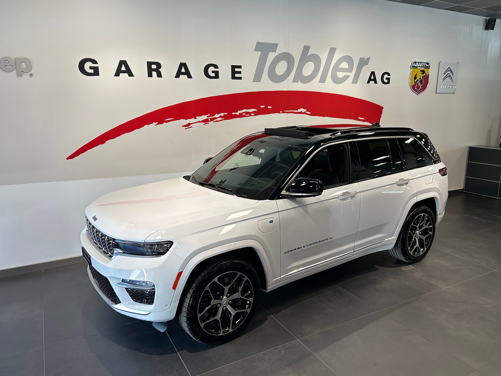 JEEP Grand Cherokee 2.0 Plug-in-Hybrid Summit Reserve 4xe, Plug-in-Hybrid Benzin/Elektro, Neuwagen, Automatik - 7