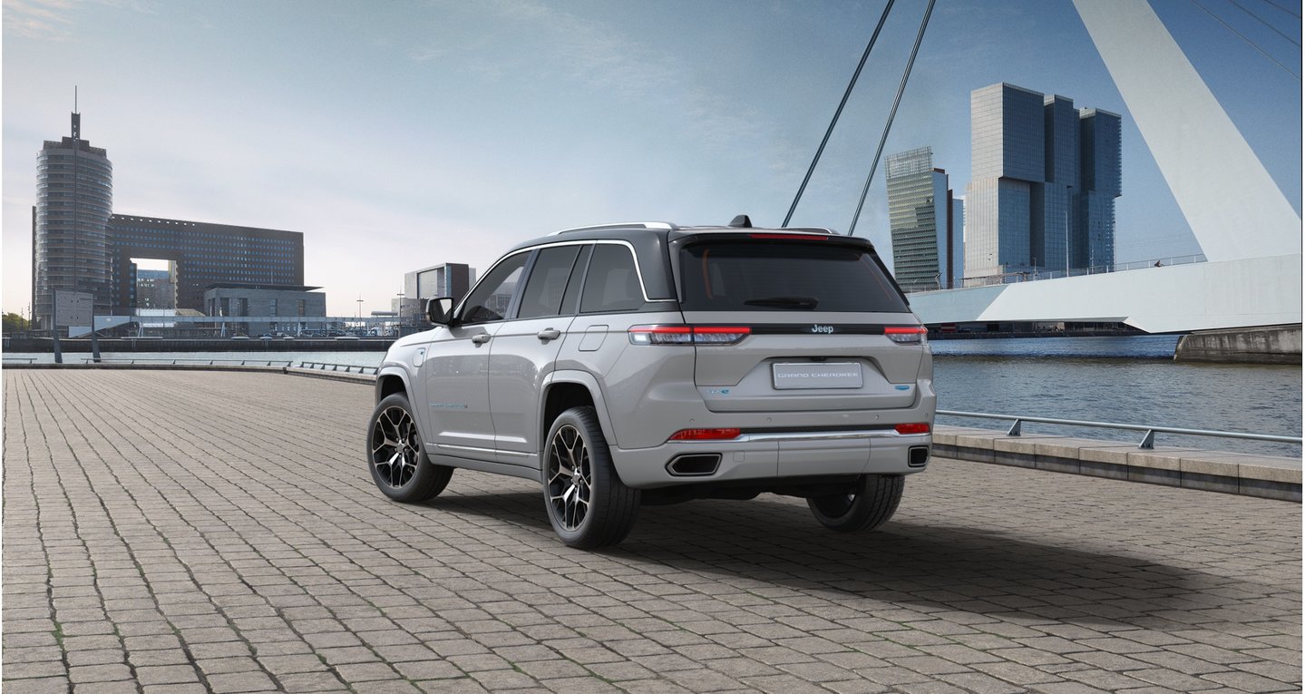 JEEP Grand Cherokee 2.0 Plug-in-Hybrid Summit Reserve 4xe, Plug-in-Hybrid Petrol/Electric, New car, Automatic - 2