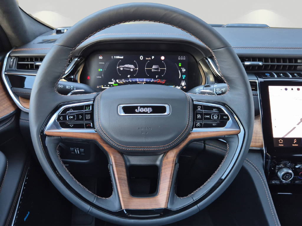 JEEP Grand Cherokee 2.0 Turbo Summit Reserve 4xe, Plug-in-Hybrid Petrol/Electric, New car, Automatic - 7