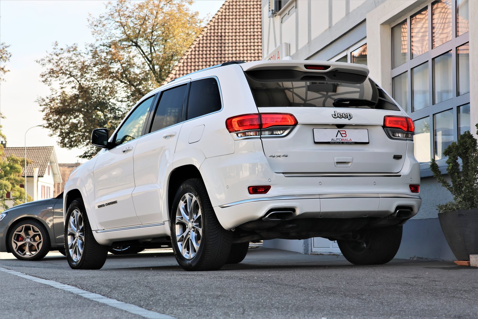JEEP Grand Cherokee 3.0 CRD Summit Automatic, Diesel, Occasion / Gebraucht, Automatik - 2