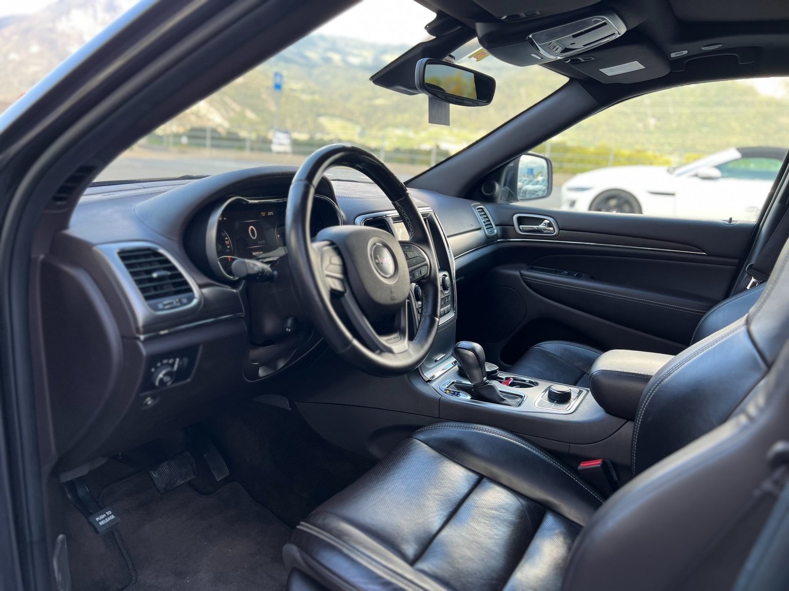 JEEP Grand Cherokee 3.6 V6 Overland Automatic, Essence, Occasion / Utilisé, Automatique - 3