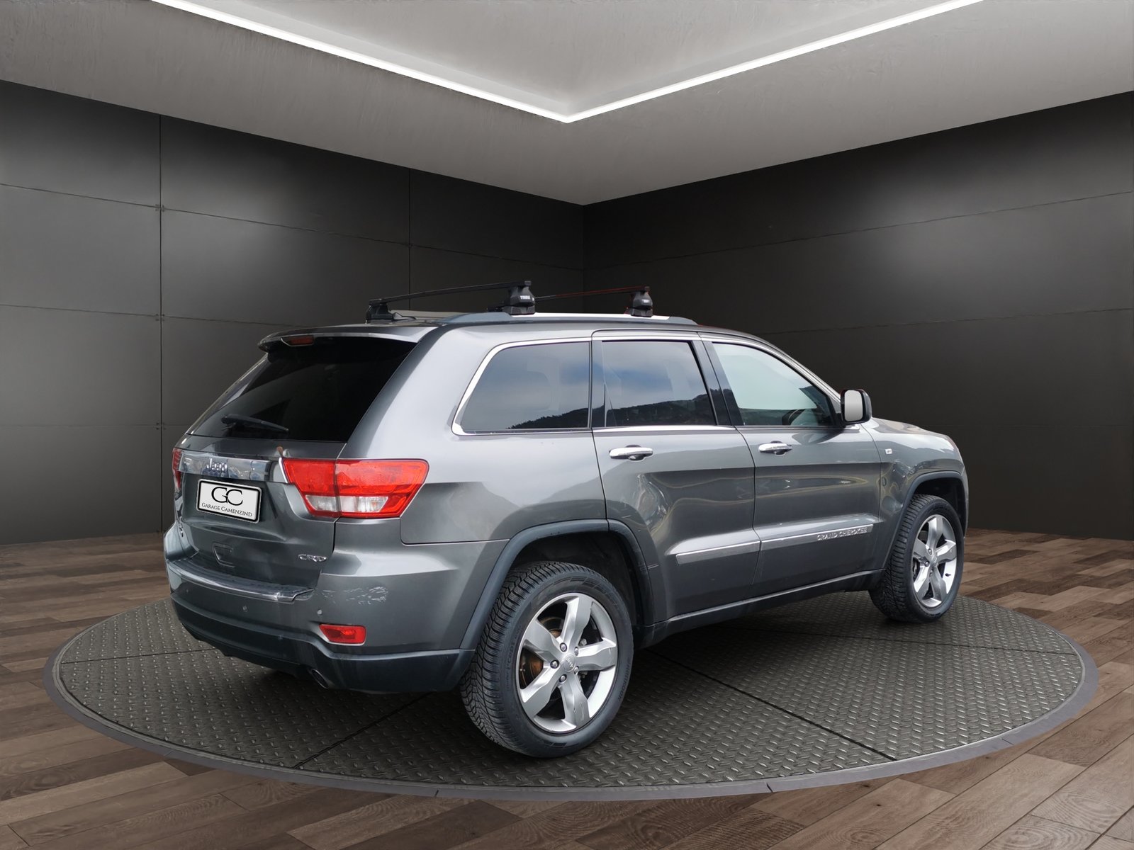 JEEP Grand Cherokee 3.0 CRD Overland Automatic, Diesel, Second hand / Used, Automatic - 6