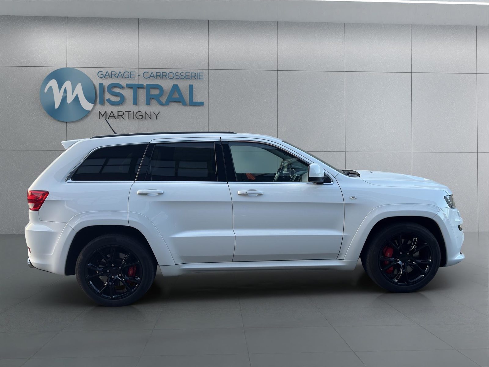 JEEP Grand Cherokee 6.4 V8 HEMI SRT8, Essence, Occasion / Utilisé, Automatique - 6
