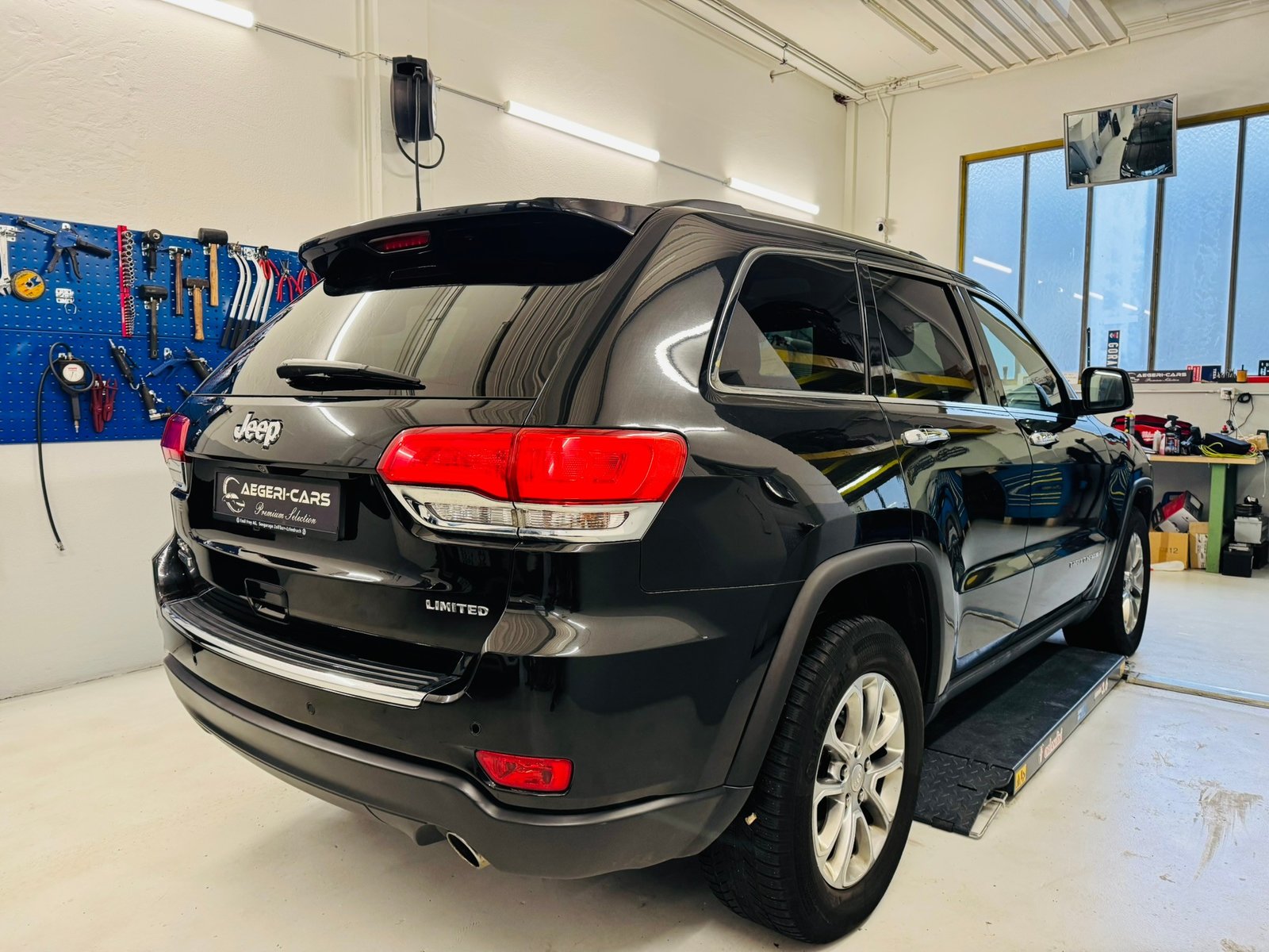 JEEP Grand Cherokee 3.0 CRD Limited Automatic, Diesel, Occasion / Gebraucht, Automatik - 4