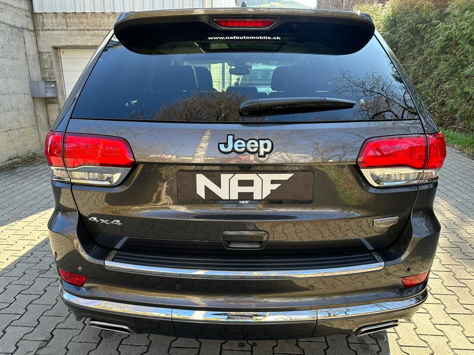 JEEP Grand Cherokee 3.0 CRD Summit Automatic, Diesel, Occasion / Utilisé, Automatique - 4