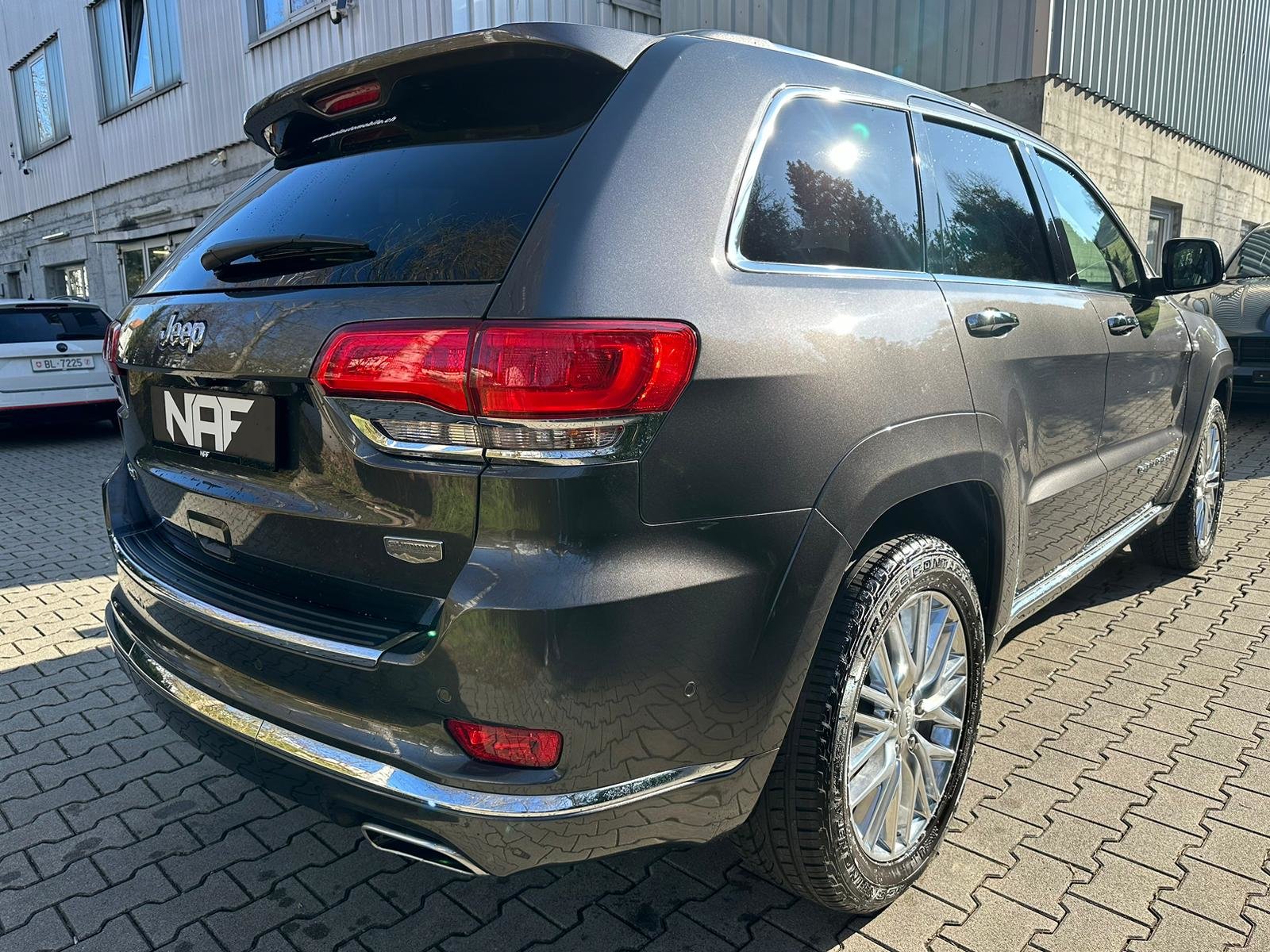 JEEP Grand Cherokee 3.0 CRD Summit Automatic, Diesel, Occasion / Utilisé, Automatique - 5