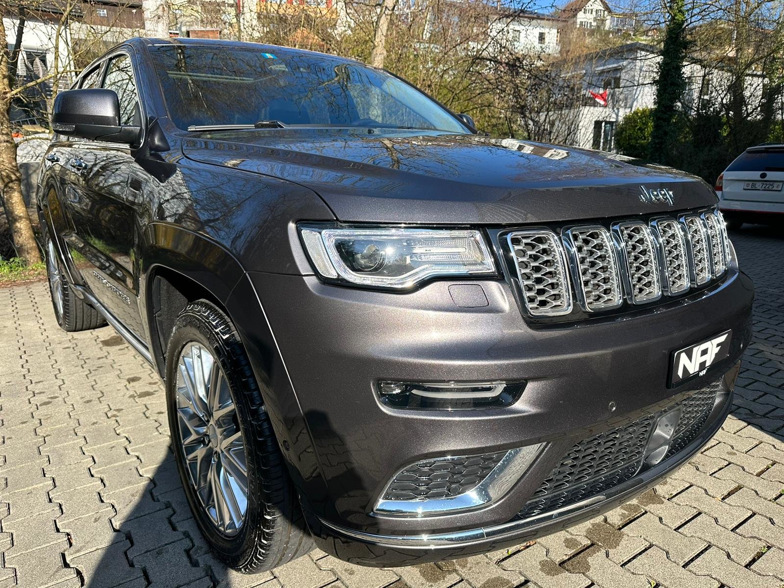 JEEP Grand Cherokee 3.0 CRD Summit Automatic, Diesel, Occasion / Utilisé, Automatique - 7