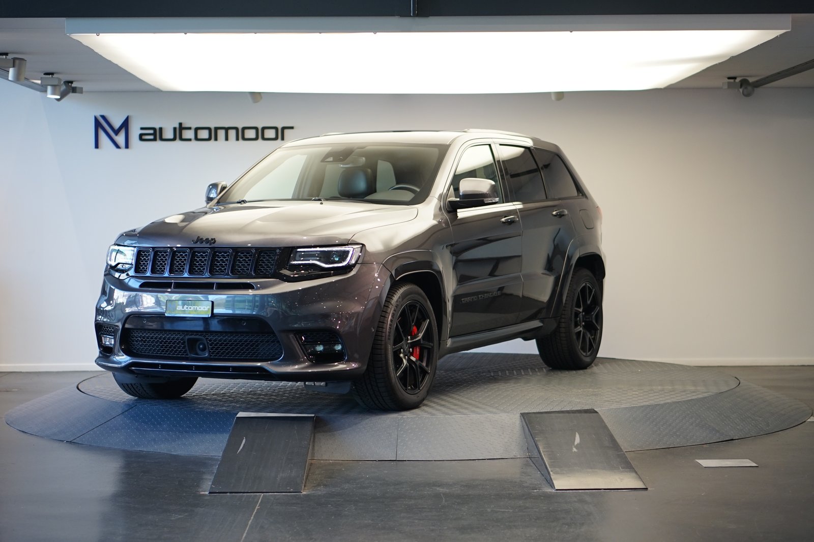 JEEP Grand Cherokee 6.4 V8 HEMI SRT8 Automatic