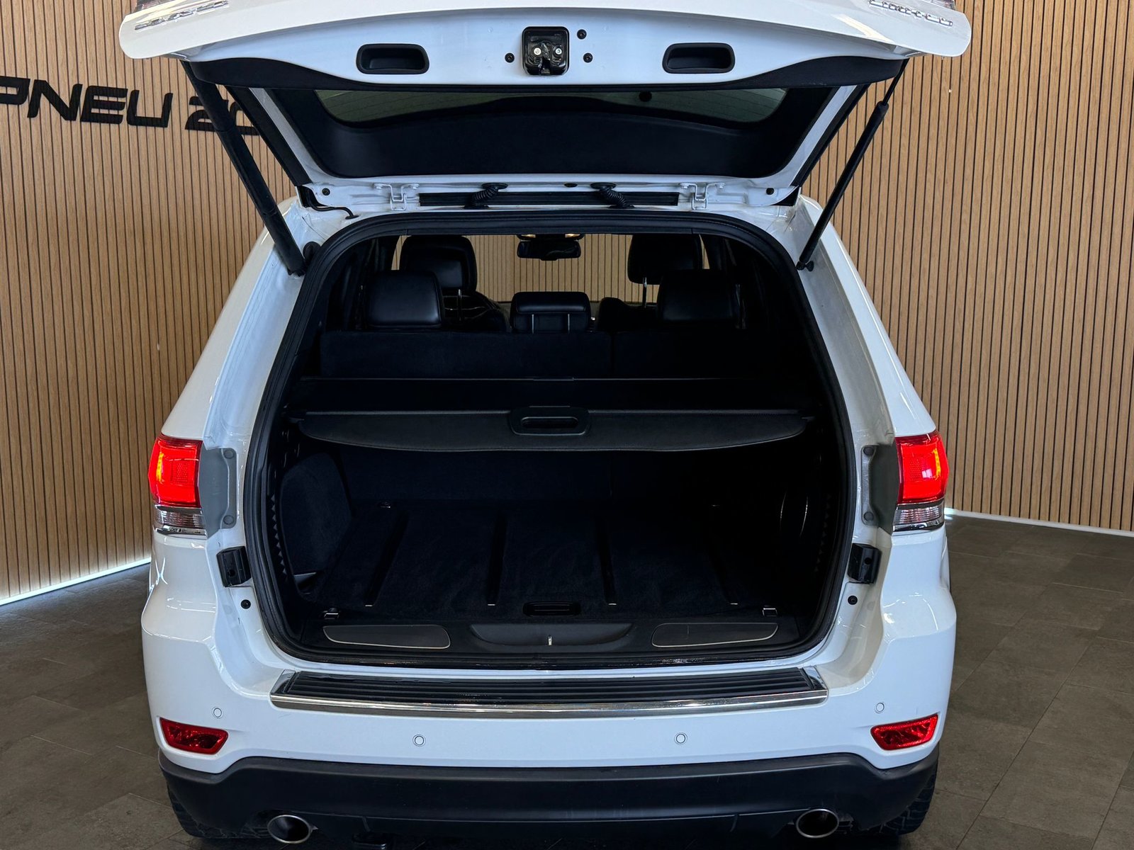 JEEP Grand Cherokee 3.0 CRD Limited Automatic, Diesel, Occasion / Gebraucht, Automatik - 6