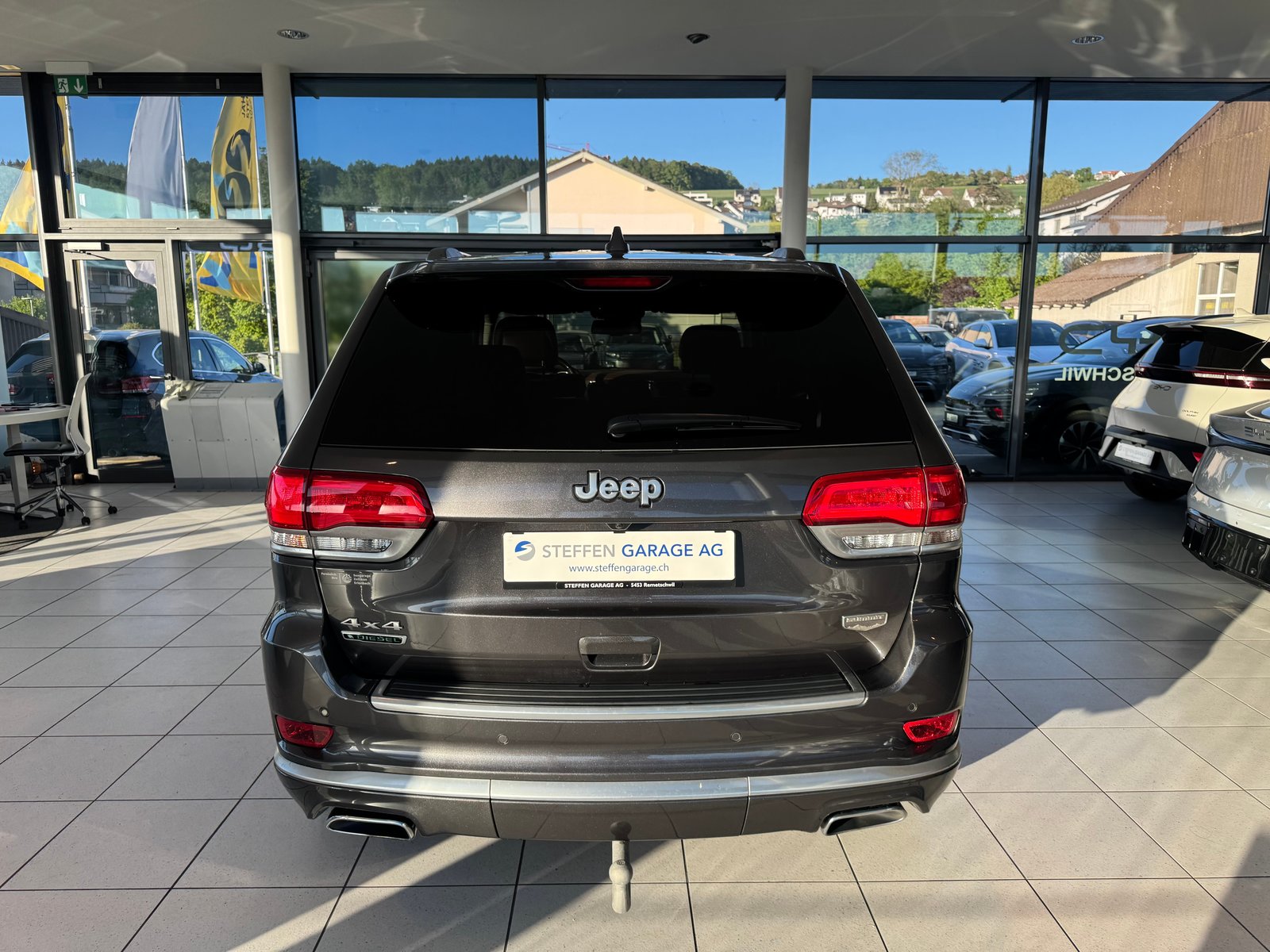 JEEP Grand Cherokee 3.0 CRD Summit Automatic, Diesel, Occasion / Utilisé, Automatique - 6