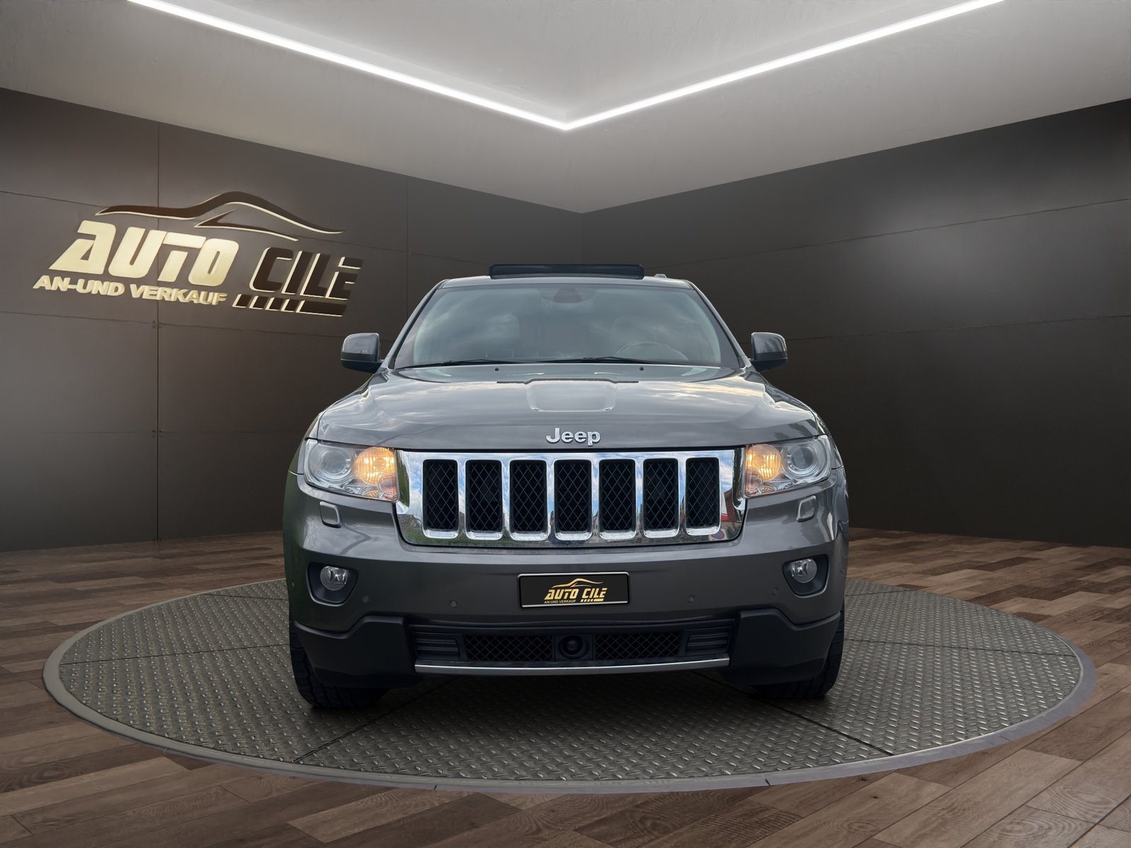JEEP Grand Cherokee 3.0 CRD Overland Automatic, Diesel, Occasioni / Usate, Automatico - 2