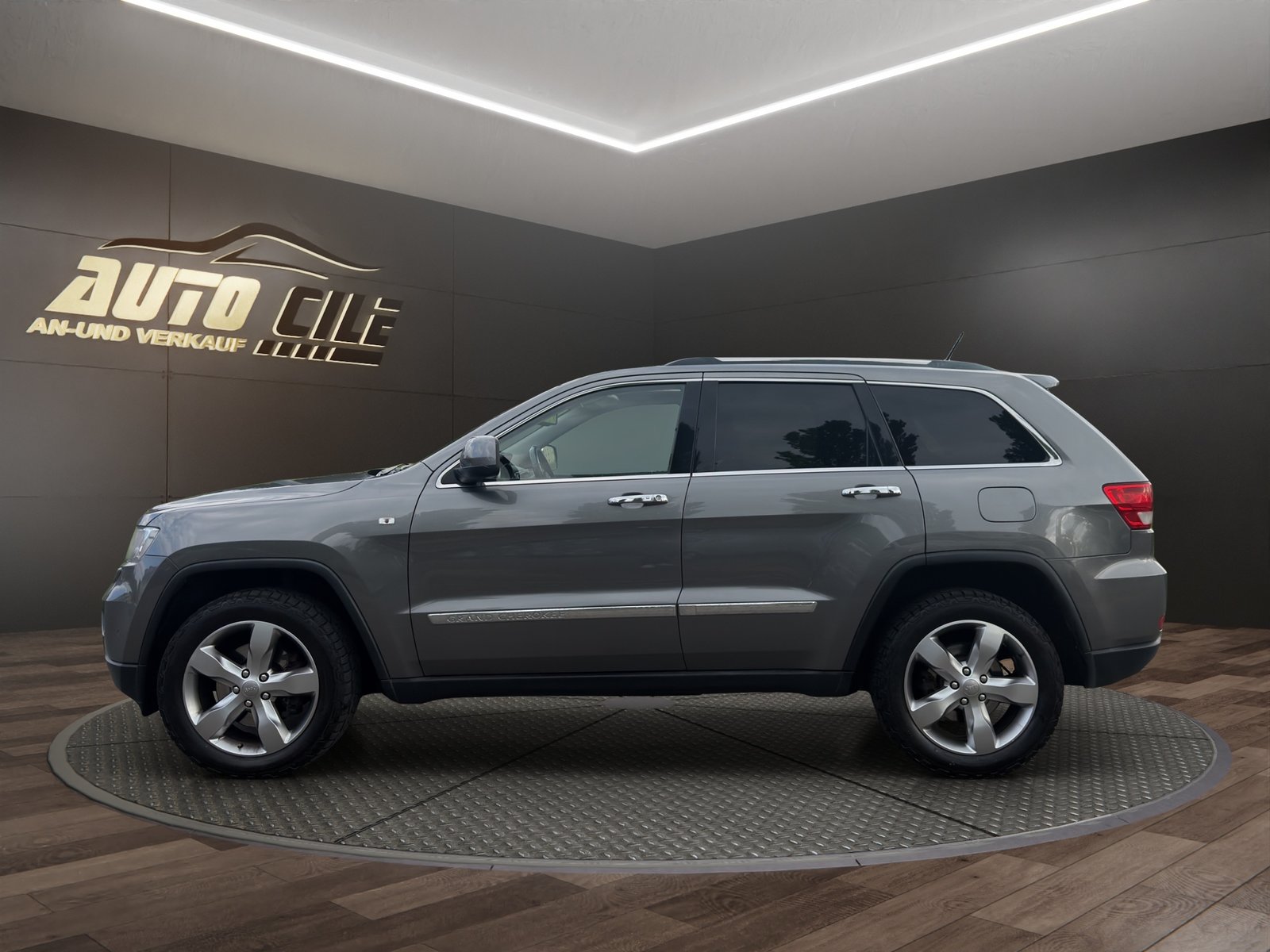 JEEP Grand Cherokee 3.0 CRD Overland Automatic, Diesel, Occasioni / Usate, Automatico - 4