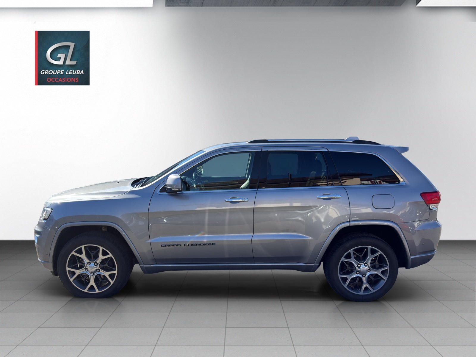 JEEP Gr.Cherokee 3.0CRD Overl., Diesel, Second hand / Used, Automatic - 3