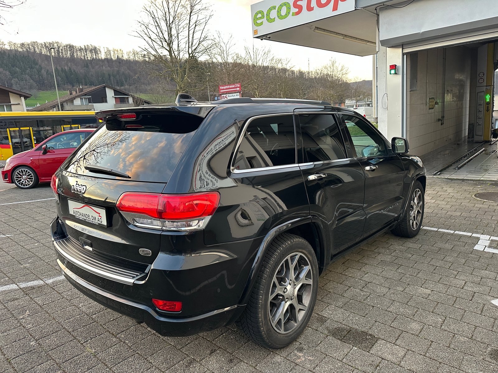 JEEP Grand Cherokee 3.0 CRD Overland Automatic, Diesel, Occasion / Gebraucht, Automatik - 6