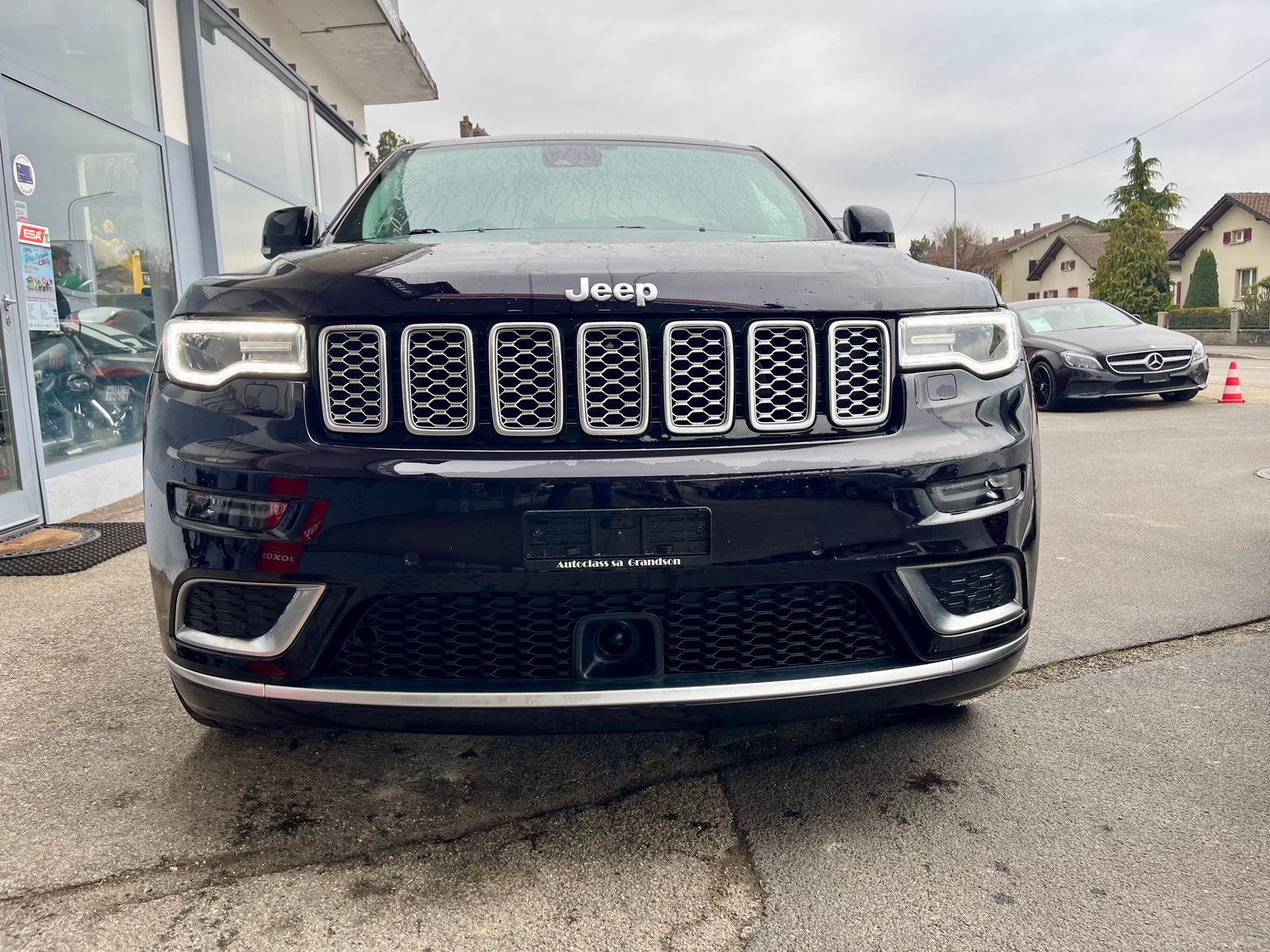 JEEP Grand Cherokee 3.0 CRD Summit Automatic, Diesel, Second hand / Used, Automatic - 5