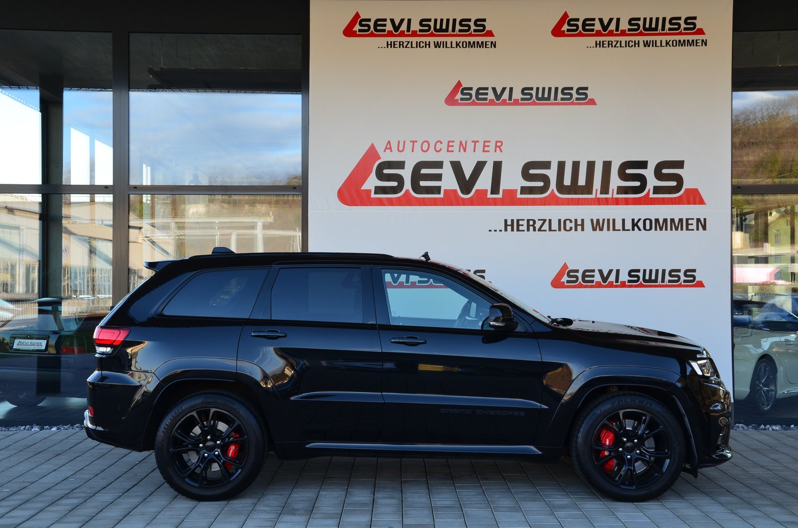 JEEP Grand Cherokee 6.4 V8 HEMI SRT8 Automatic*Frisch ab MFK, Benzin, Occasion / Gebraucht, Automatik - 4