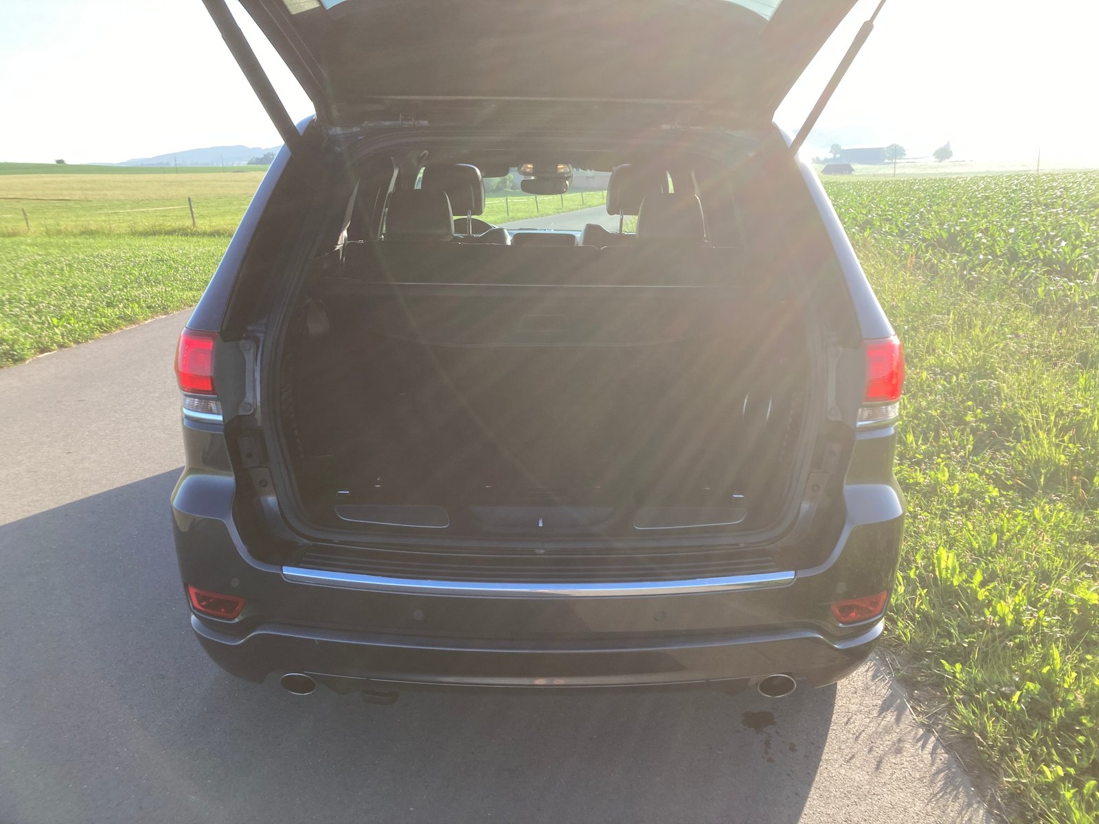 JEEP Grand Cherokee 3.0 CRD Overland Automatic mit 3.500 KG, Diesel, Occasion / Utilisé, Automatique - 6