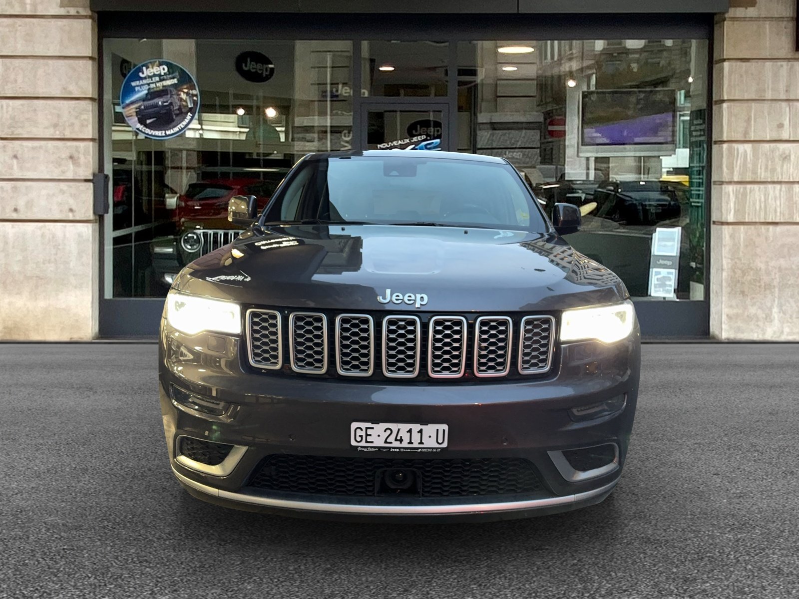 JEEP Grand Cherokee 3.0 CRD Summit Automatic, Diesel, Occasion / Utilisé, Automatique - 2