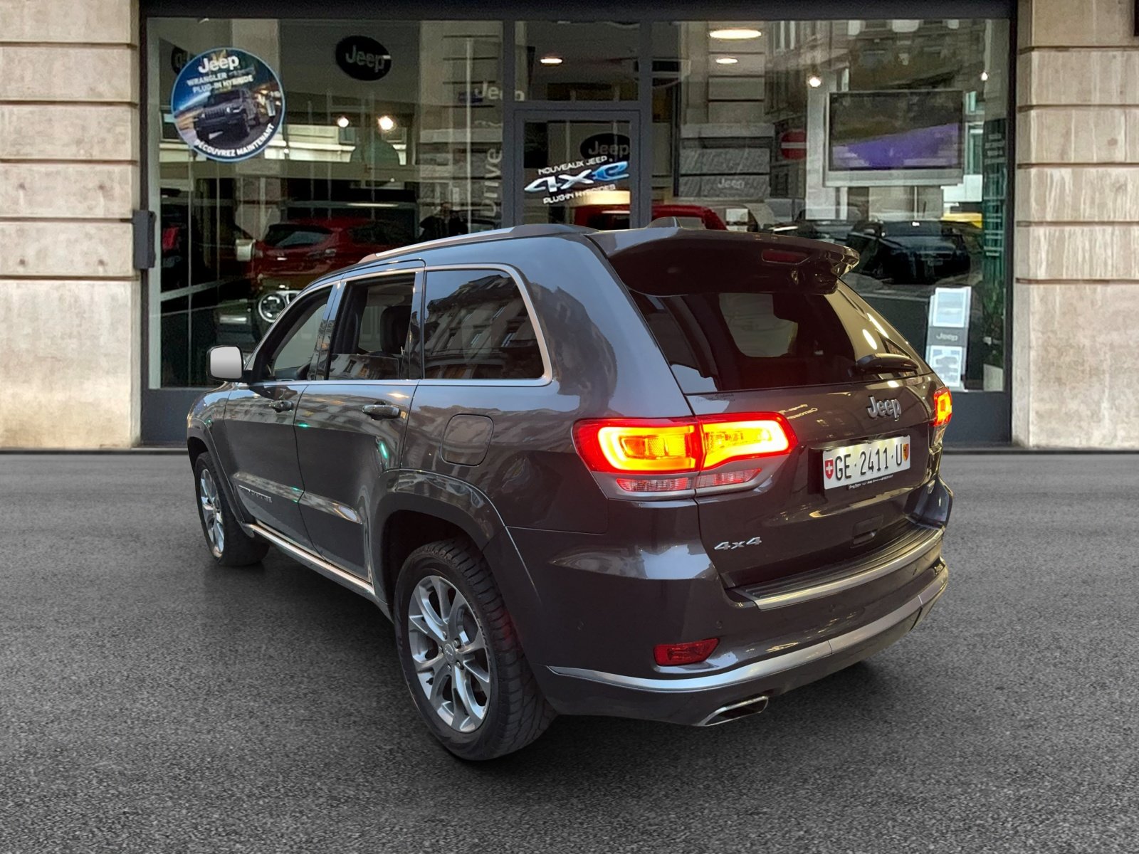 JEEP Grand Cherokee 3.0 CRD Summit Automatic, Diesel, Occasion / Utilisé, Automatique - 4