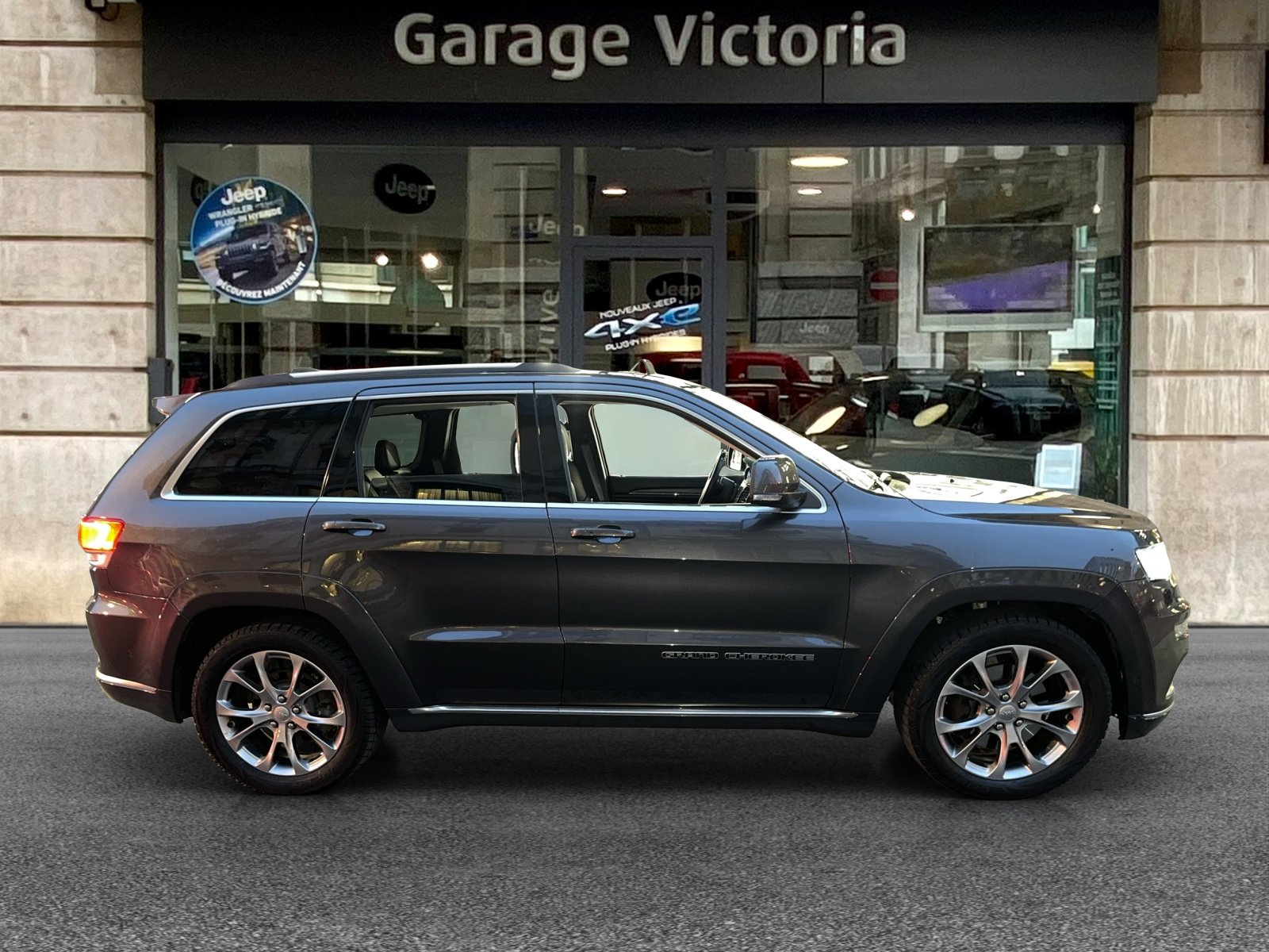JEEP Grand Cherokee 3.0 CRD Summit Automatic, Diesel, Occasion / Utilisé, Automatique - 7