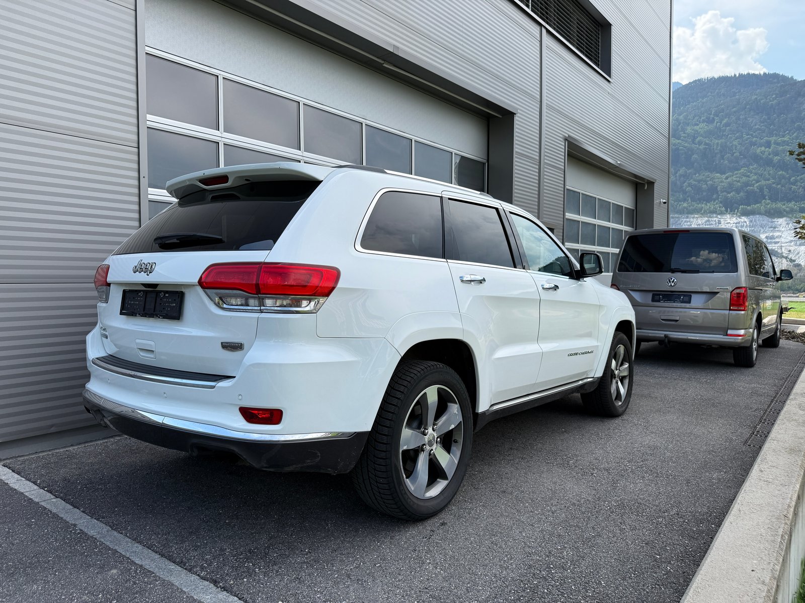 JEEP Grand Cherokee 3.0 CRD Summit Automatic, Diesel, Occasion / Utilisé, Automatique - 3