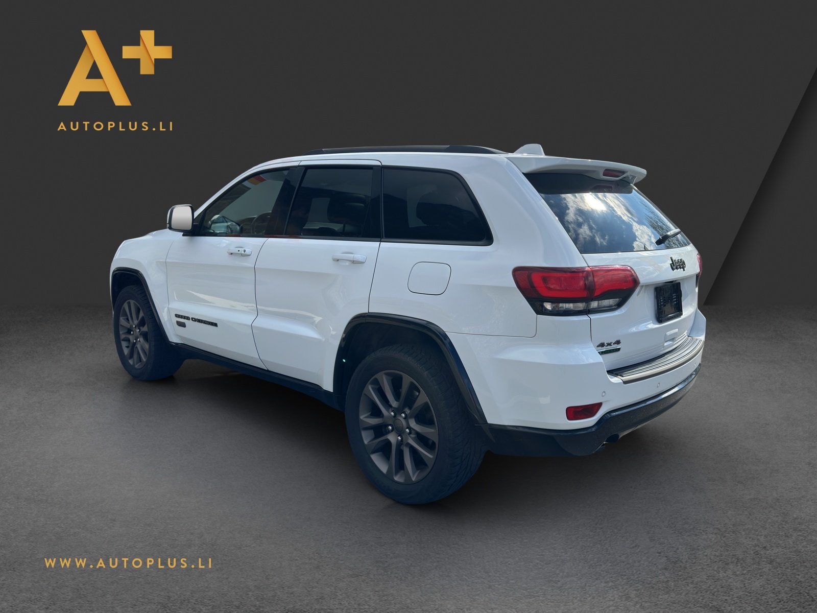 JEEP Grand Cherokee 3.0 CRD 75th Anniversary Automatic, Diesel, Second hand / Used, Automatic - 3