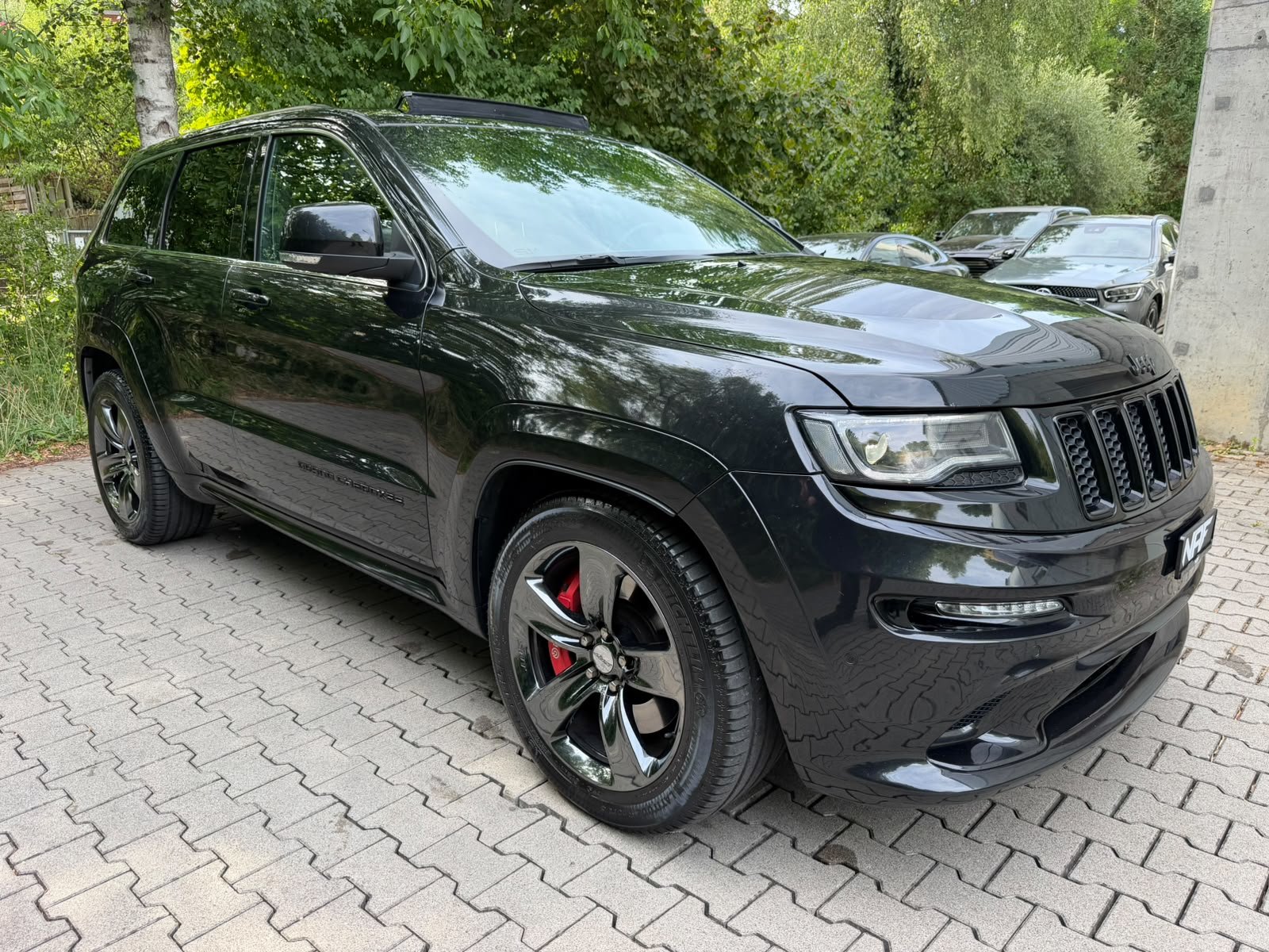 JEEP Grand Cherokee 6.4 V8 HEMI SRT8 Red Vapor Aut., Petrol, Second hand / Used, Automatic - 7