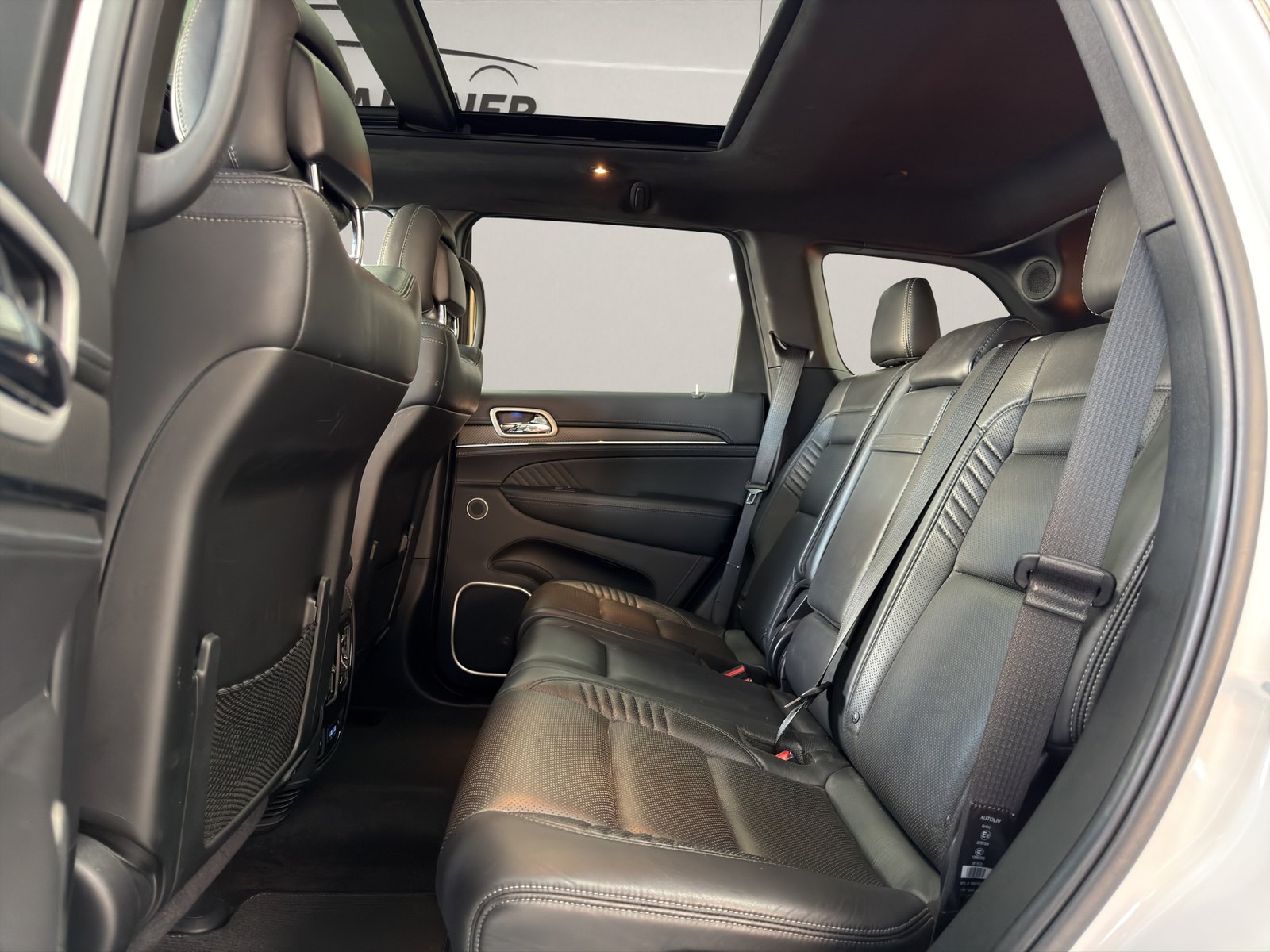 JEEP Grand Cherokee 6.4 V8 HEMI SRT8 Automatic, Essence, Occasion / Utilisé, Automatique - 7