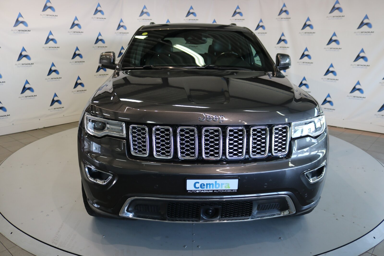 JEEP Grand Cherokee 3.0 CRD Overland Automatic, Diesel, Second hand / Used, Automatic - 7