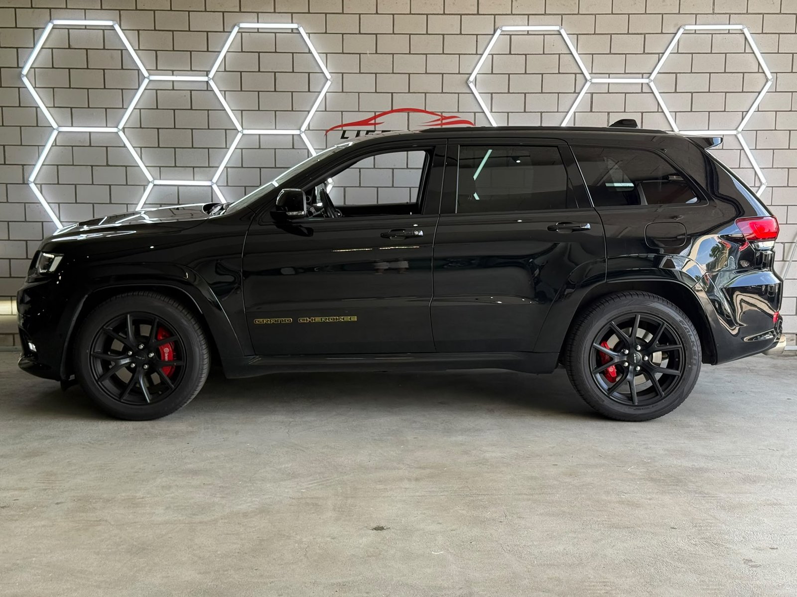 JEEP Grand Cherokee 6.4 V8 HEMI SRT8 Automatic, Benzin, Occasion / Gebraucht, Automatik - 2