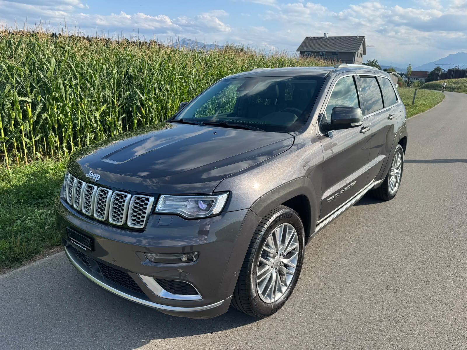 JEEP Grand Cherokee 3.0 CRD Summit Automatic mit 3,5t Anhän
