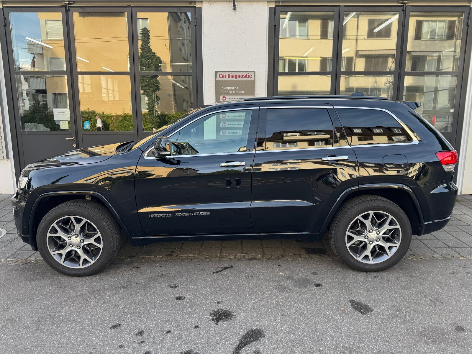 JEEP Grand Cherokee 3.0 CRD Overland Automatic, Diesel, Occasion / Utilisé, Automatique - 4
