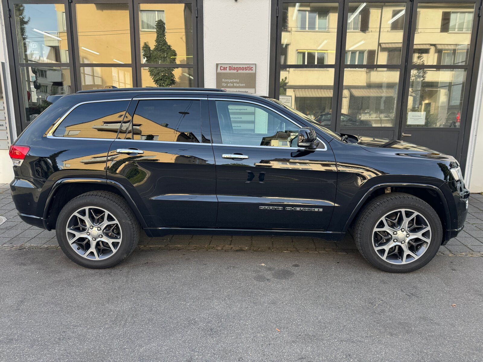 JEEP Grand Cherokee 3.0 CRD Overland Automatic, Diesel, Occasion / Utilisé, Automatique - 5