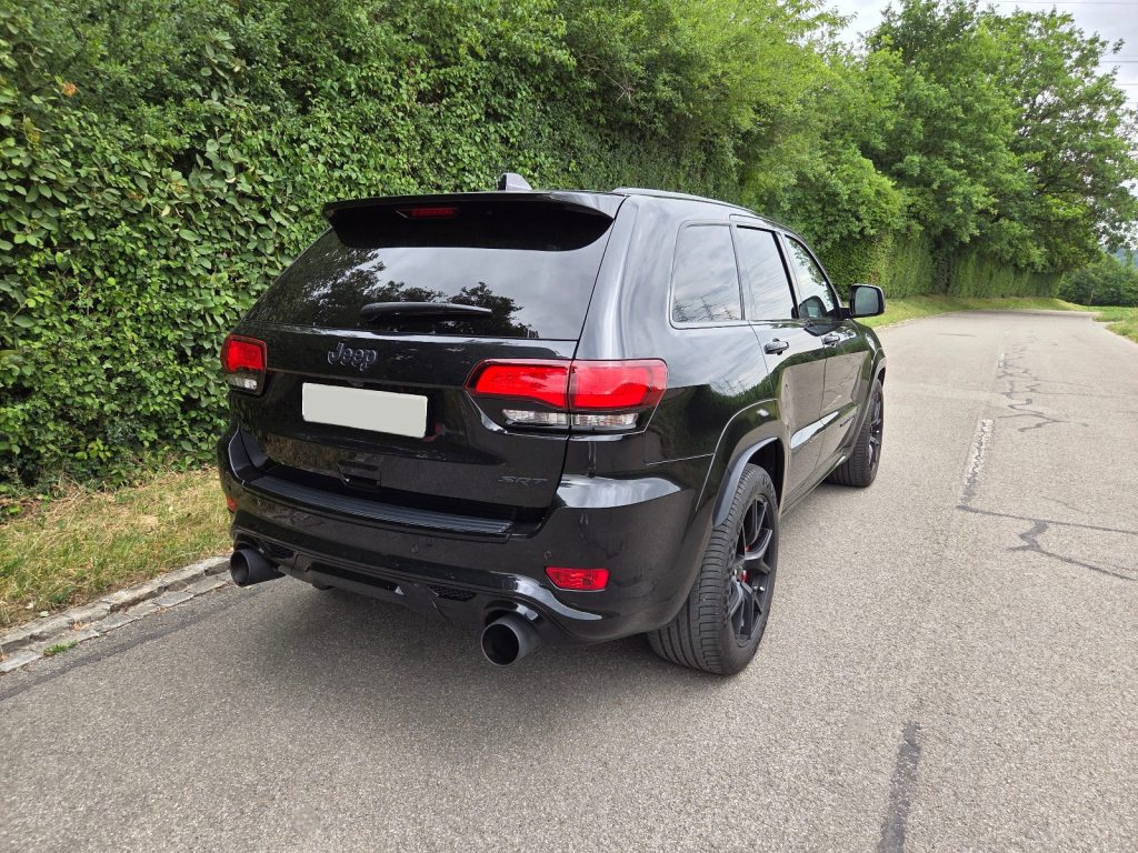 JEEP Grand Cherokee 6.4 V8 HEMI SRT8 Night