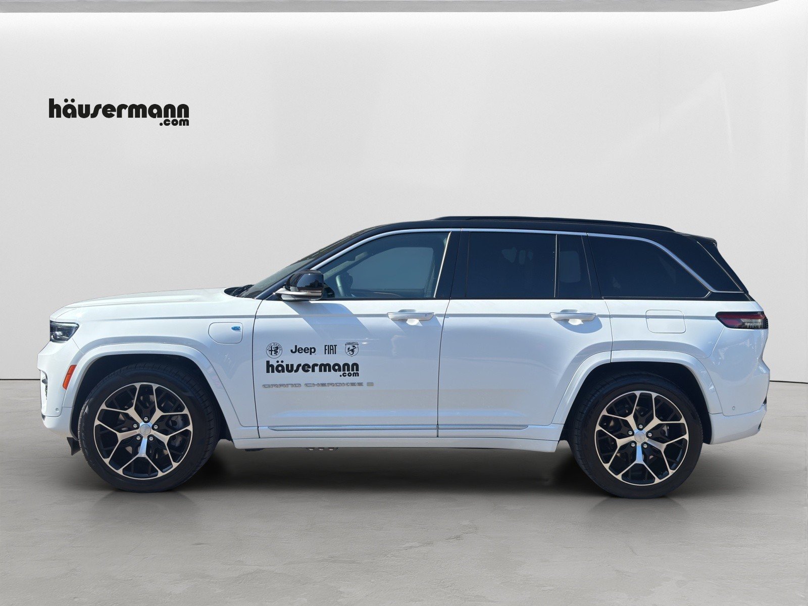 JEEP Grand Cherokee 2.0 Turbo Summit Reserve 4xe, Plug-in-Hybrid Benzina/Elettrica, Auto dimostrativa, Automatico - 3