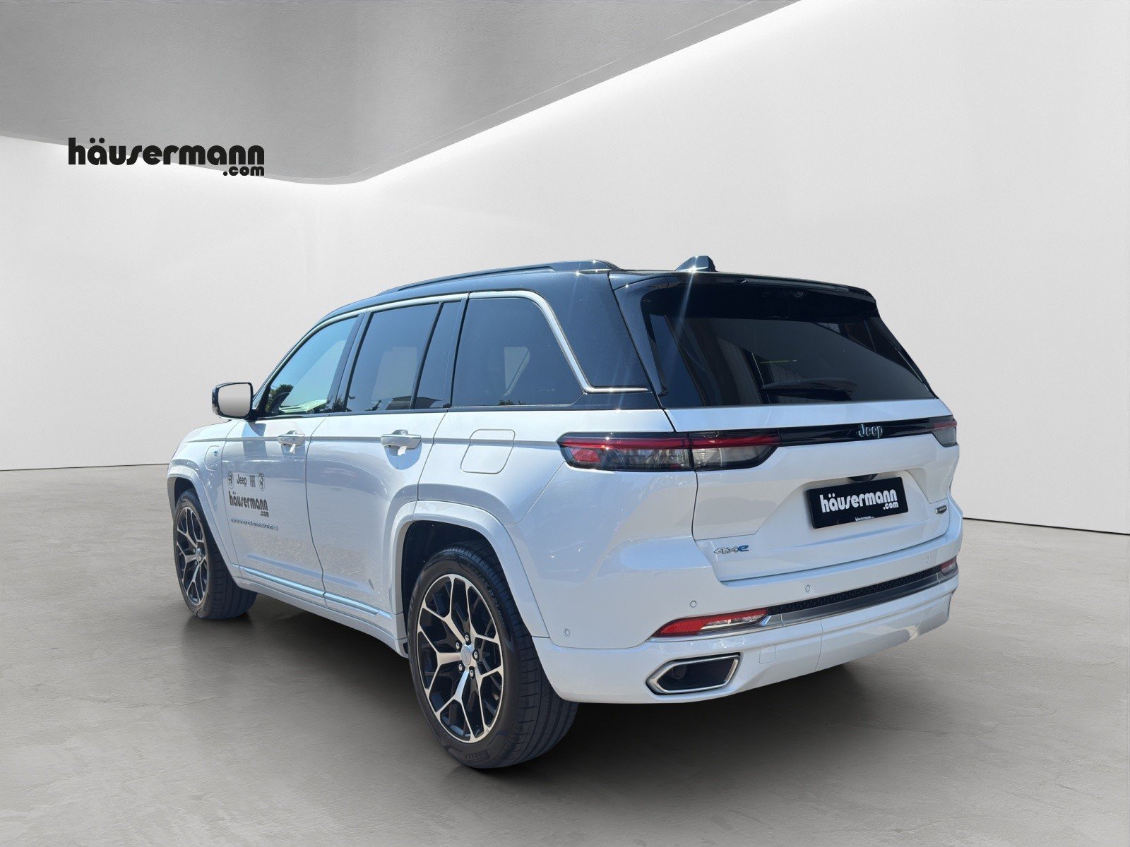 JEEP Grand Cherokee 2.0 Turbo Summit Reserve 4xe, Plug-in-Hybrid Benzina/Elettrica, Auto dimostrativa, Automatico - 4