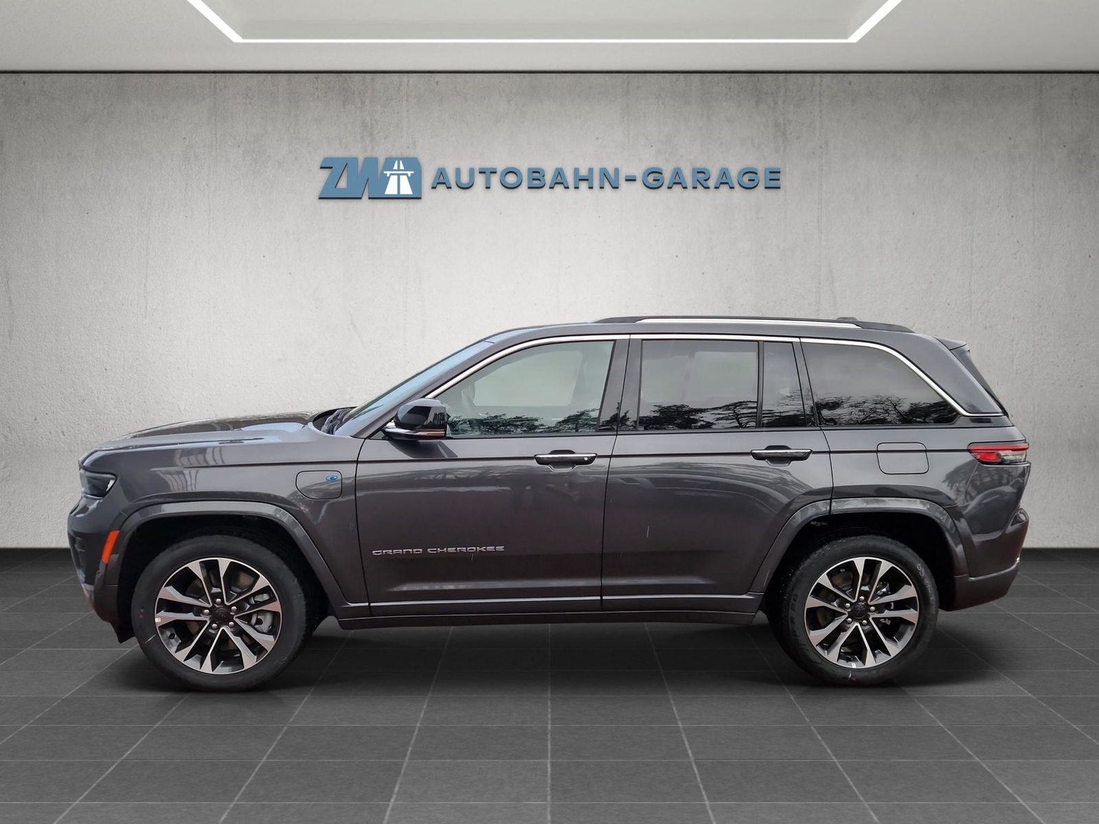 JEEP Grand Cherokee 2.0 Turbo Overland 4xe, Plug-in-Hybrid Benzina/Elettrica, Auto dimostrativa, Automatico - 2