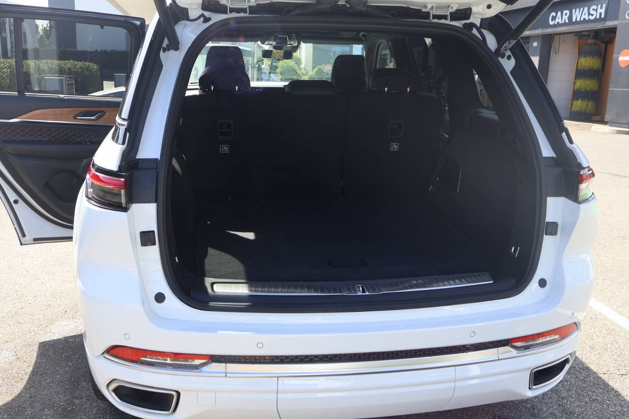 JEEP Grand Cherokee 2.0 Turbo Summit Reserve 4xe, Hybride Rechargeable Essence/Électricité, Voiture de démonstration, Automatique - 5