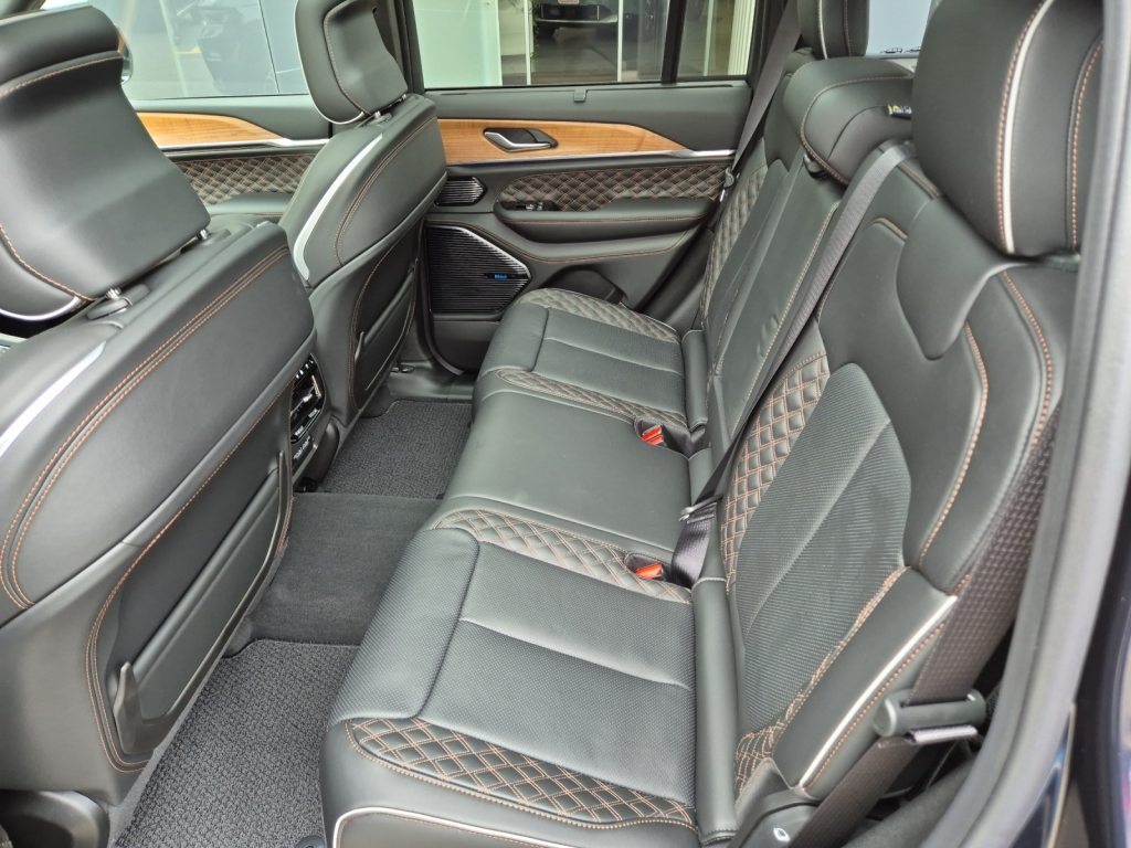JEEP Grand Cherokee 2.0 Turbo Summit Reserve 4xe, Hybride Rechargeable Essence/Électricité, Voiture de démonstration, Automatique - 7