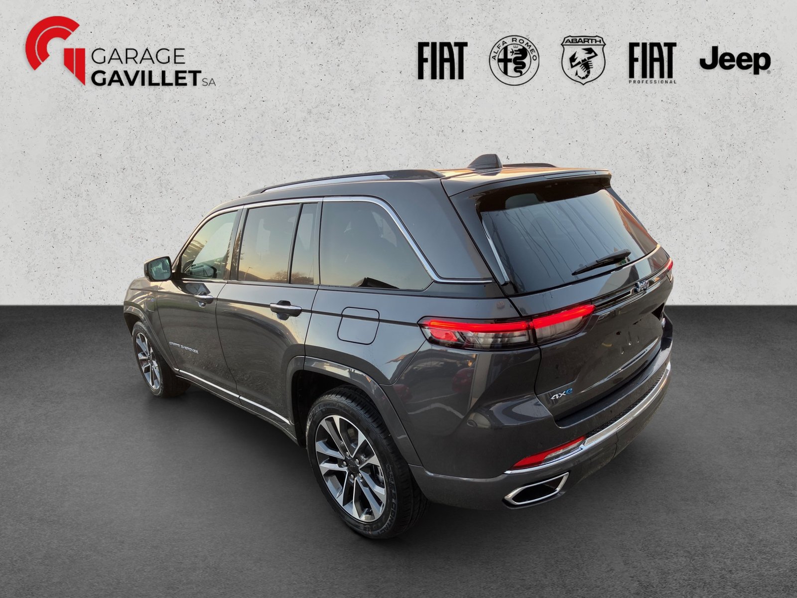 JEEP Grand Cherokee 2.0 Turbo Overland 4xe, Plug-in-Hybrid Benzin/Elektro, Neuwagen, Automat - 4