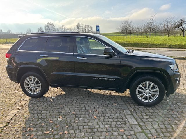 JEEP Grand Cherokee 3.0 CRD 250 Overland, Diesel, Second hand / Used, Automatic - 4