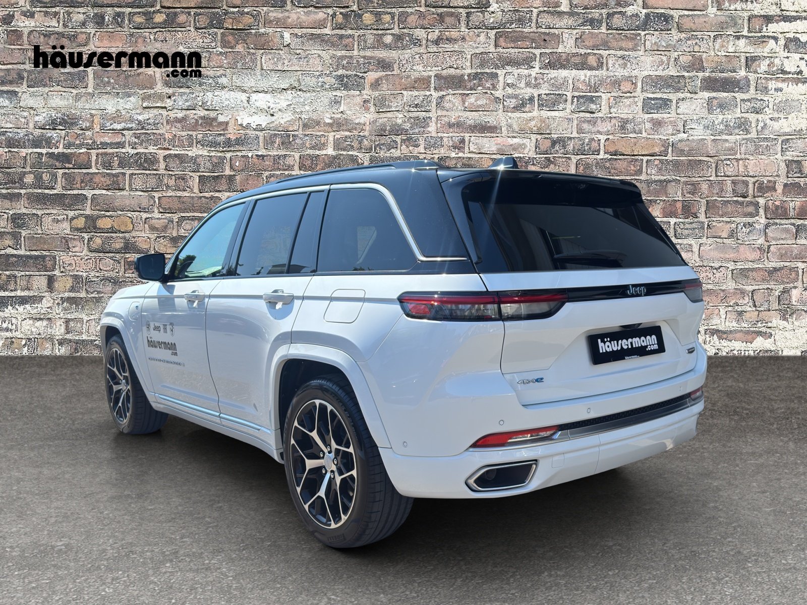 JEEP Grand Cherokee 2.0 Turbo Summit Reserve 4xe, Plug-in-Hybrid Benzin/Elektro, Vorführwagen, Automat - 4