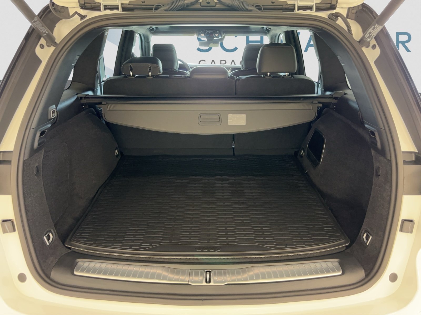 JEEP Grand Cherokee 2.0 Turbo Summit Res, Hybride Rechargeable Essence/Électricité, Voiture de démonstration, Automatique - 7