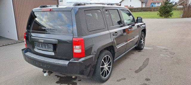 JEEP Patriot 2.4 Limited, Essence, Occasion / Utilisé, Automatique - 6