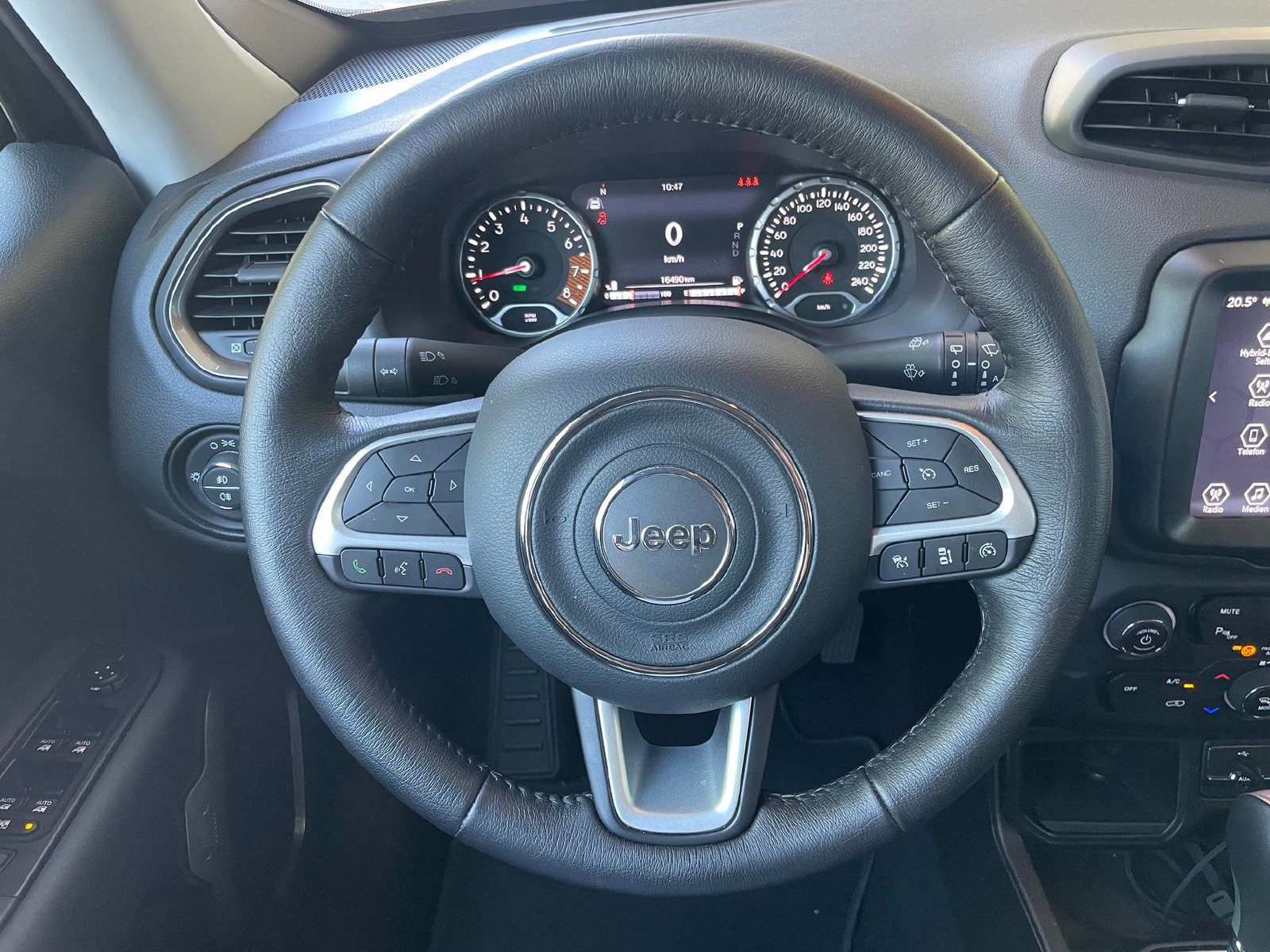 JEEP Renegade 1.5 Turbo Limited, Mild-Hybrid Petrol/Electric, New car, Automatic - 7