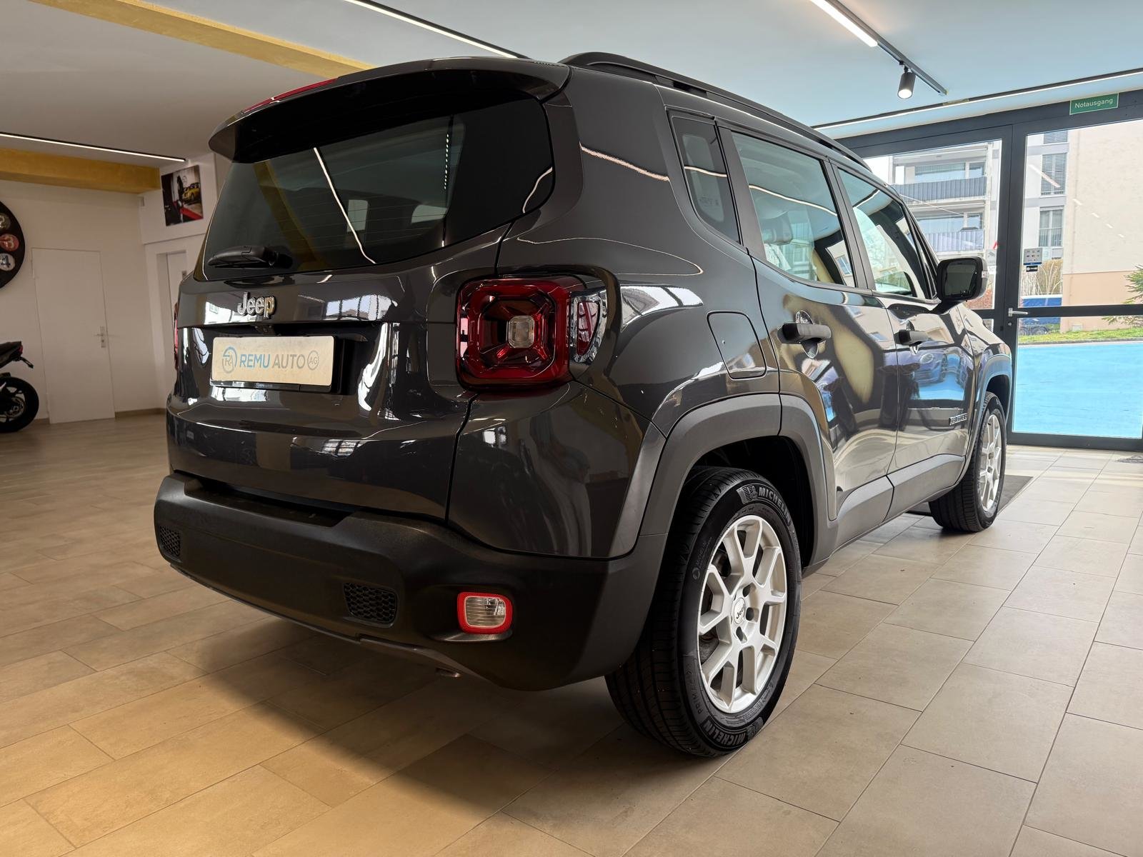 JEEP Renegade 1.5 MHEV Altitude T4, Mild-Hybrid Petrol/Electric, Second hand / Used, Automatic - 3