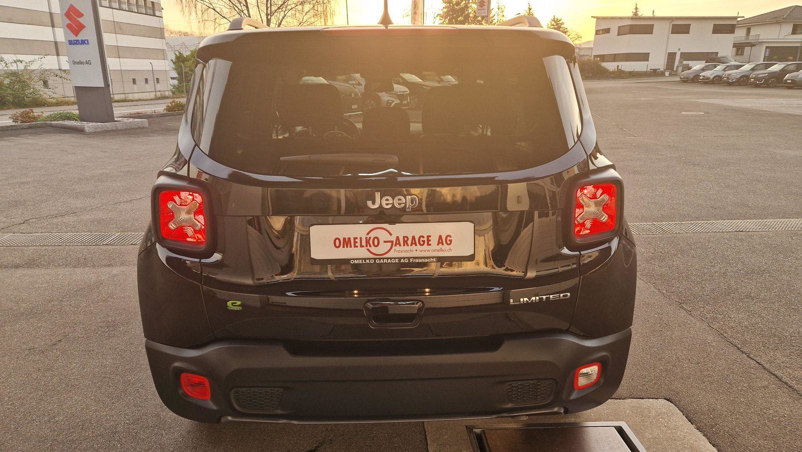 JEEP Renegade 1.5 Turbo Limited, Mild-Hybrid Petrol/Electric, Second hand / Used, Automatic - 4