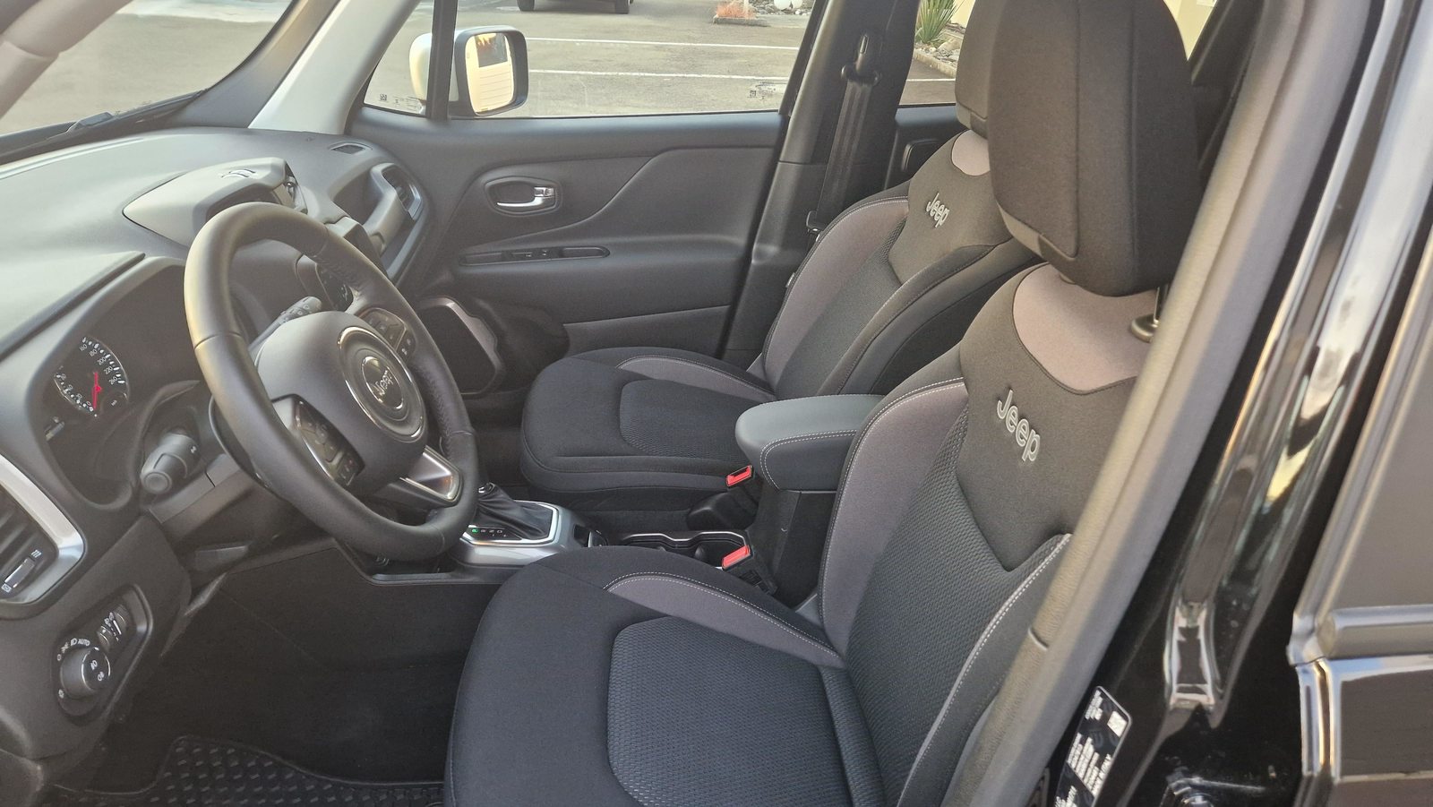 JEEP Renegade 1.5 Turbo Limited, Mild-Hybrid Petrol/Electric, Second hand / Used, Automatic - 6