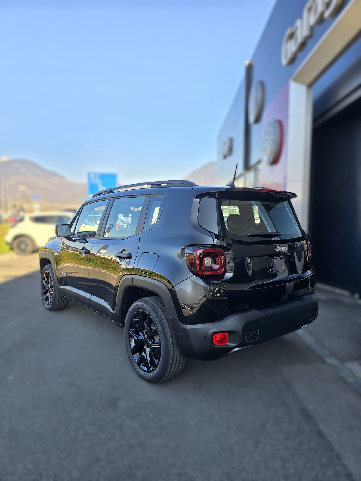JEEP Renegade 1.5 MHEV Summit, Mild-Hybrid Petrol/Electric, Second hand / Used, Automatic - 4